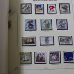 Briefmarken Deutschland Posten in 12 Alben + einige Mappen