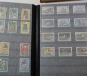Briefmarken Europa & Übersee Posten im Umzugskarton, Karton XX