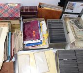 Briefmarken-Posten in 2 Umzugskartons, insgesamt 47 KG!!!