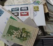 Briefmarken-Posten in 2 Umzugskartons, insgesamt 47 KG!!!