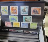 Briefmarken-Posten in 2 Umzugskartons, insgesamt 47 KG!!!