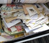 Briefmarken-Posten in 2 Umzugskartons, insgesamt 47 KG!!!