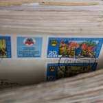 Briefe-, Karten-, Ganzsachen-Posten, großer Karton voll Material