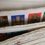 Briefe-, Karten-, Ganzsachen-Posten, großer Karton voll Material