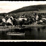 Saalburg - Ebersdorf, Blick über die Saale zum Ort, Schiffe