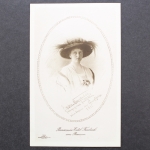 Prinzessin Eitel Friedrich von Preussen mit Federhut