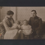 Herzog u. Herzogin z. Braunschweig u. Lüneburg mit Prinzen