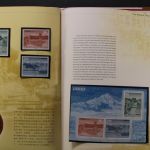 China, Jahrbuch 2002, postfrisch, roter Einband mit Umschlag