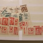 Briefmarken-Posten mit einem Gewicht von fast 13 KG