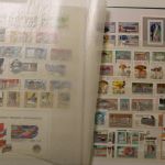 Briefmarken-Posten mit einem Gewicht von fast 13 KG