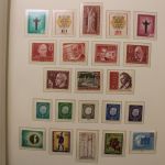 Briefmarken-Posten mit einem Gewicht von fast 13 KG