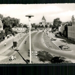 Hameln a. d. Weser, Blick zur neuen Weserbrücke mit Münster