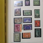 Briefmarken Ausland-Posten, Karton voller Alben