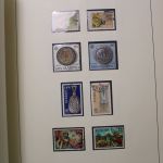 Briefmarken Ausland-Posten, Karton voller Alben