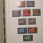 Briefmarken Ausland-Posten, Karton voller Alben