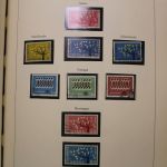 Briefmarken Ausland-Posten, Karton voller Alben