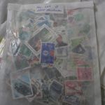 Briefmarken, riesiger Kiloware-Posten mit Material aus aller Welt, über 16 KG