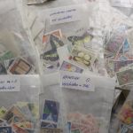 Briefmarken, riesiger Kiloware-Posten mit Material aus aller Welt, über 16 KG