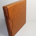 Lindner, brauner Ringbinder incl. Kassette mit Griffmulde, 18-Ring-Mechanik