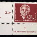 DDR, MiNr. 326, Ecke links unten, halber Druckvermerk, postfrisch