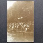 Sportler, Sprung ins Wasser, Besuchergruppe