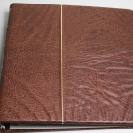 Leuchtturm, brauner Ringbinder "DE"-EXCELLENT mit Schutzkassette