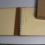 SAFE Skai, beige Ringbinder mit Kassette, 14 Ring-Mechanik