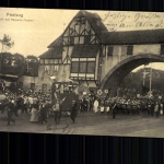 Hamburg - Bundesschiessen 1909, Festzug St. Pauli mit Kasperle-Theater