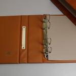 SAFE, 1 brauner Compact-Ringbinder mit Kassette