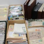 Belege, Karten, Ansichtskarten - großer Karton voll Material