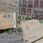 Belege, Karten, Ansichtskarten - großer Karton voll Material