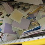 Kiloware, ca. 14 KG ausgeschnittene Briefmarken aus aller Welt!!