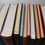 10 gebrauchte Einsteckalben mit weißen Seiten, in verschiedenen Stärken und Herstellern