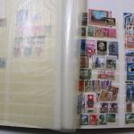 Briefmarken Ausland-Posten im großen 23 KG Karton