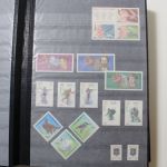 Briefmarken Ausland-Posten im großen 23 KG Karton