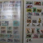Briefmarken Ausland-Posten im großen 23 KG Karton