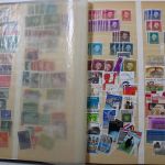 Briefmarken Ausland-Posten im großen 23 KG Karton