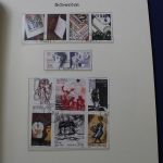 Briefmarken Ausland-Posten im großen 23 KG Karton