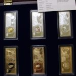 Medaillen-Posten mit 5 Kassetten und 1 Klappalbum