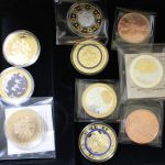 Medaillen-Posten mit 5 Kassetten und 1 Klappalbum