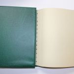 Leuchtturm, 3 grüne Drehstabbinder m. Kassetten, Aufdruck: Great Britain