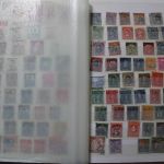 Briefmarken Posten Europa und Übersee in 12 Alben