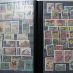 Briefmarken Posten Europa und Übersee in 12 Alben