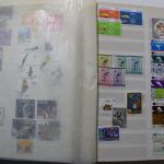 Briefmarken Posten Europa und Übersee in 20 Alben