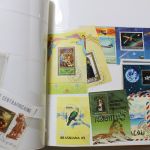 Briefmarken Posten Europa und Übersee in 18 Alben