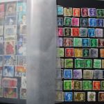 Briefmarken Posten Europa und Übersee in 18 Alben