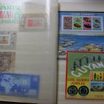 Briefmarken Posten Europa und Übersee in 18 Alben