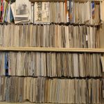 Großer Karton voller Ansichtskarten, alles Motive und Ausland