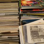 Großer Karton voller Ansichtskarten, alles Motive und Ausland