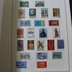 Briefmarken-Posten Ausland in 5 Alben